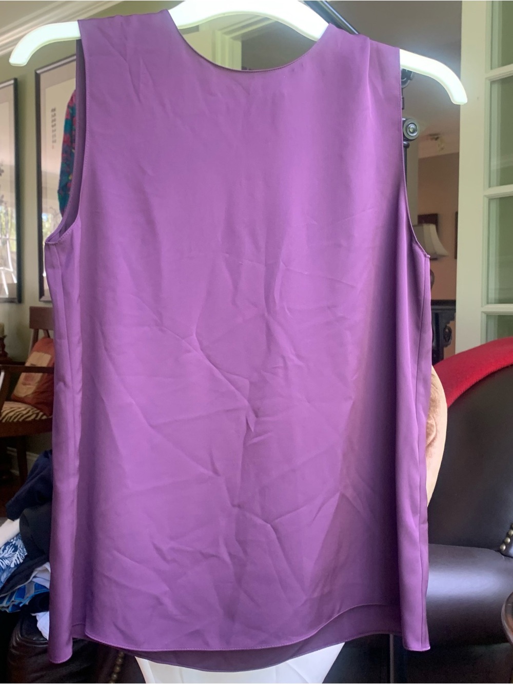 NWT THEORY Straight Shell Silk Sleeveless Blouse Top Womens XS Plum see last pho